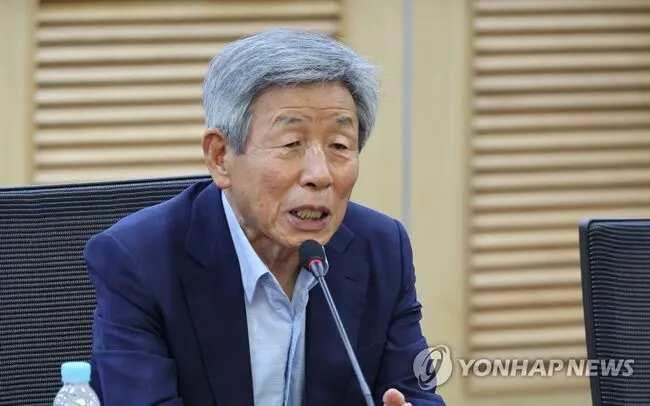 유인태 전 국회 사무총장 (연합뉴스 자료사진)