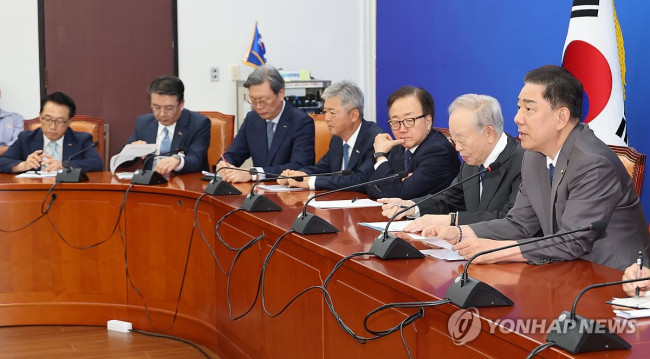 민주당 김병기 원내대표, 경제6단체 대표단과 면담