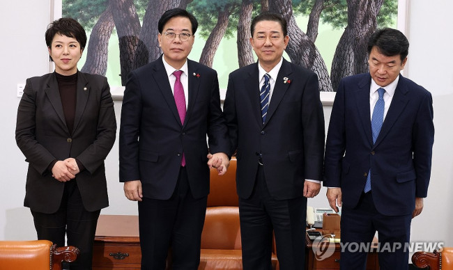 여야 원내대표 회동